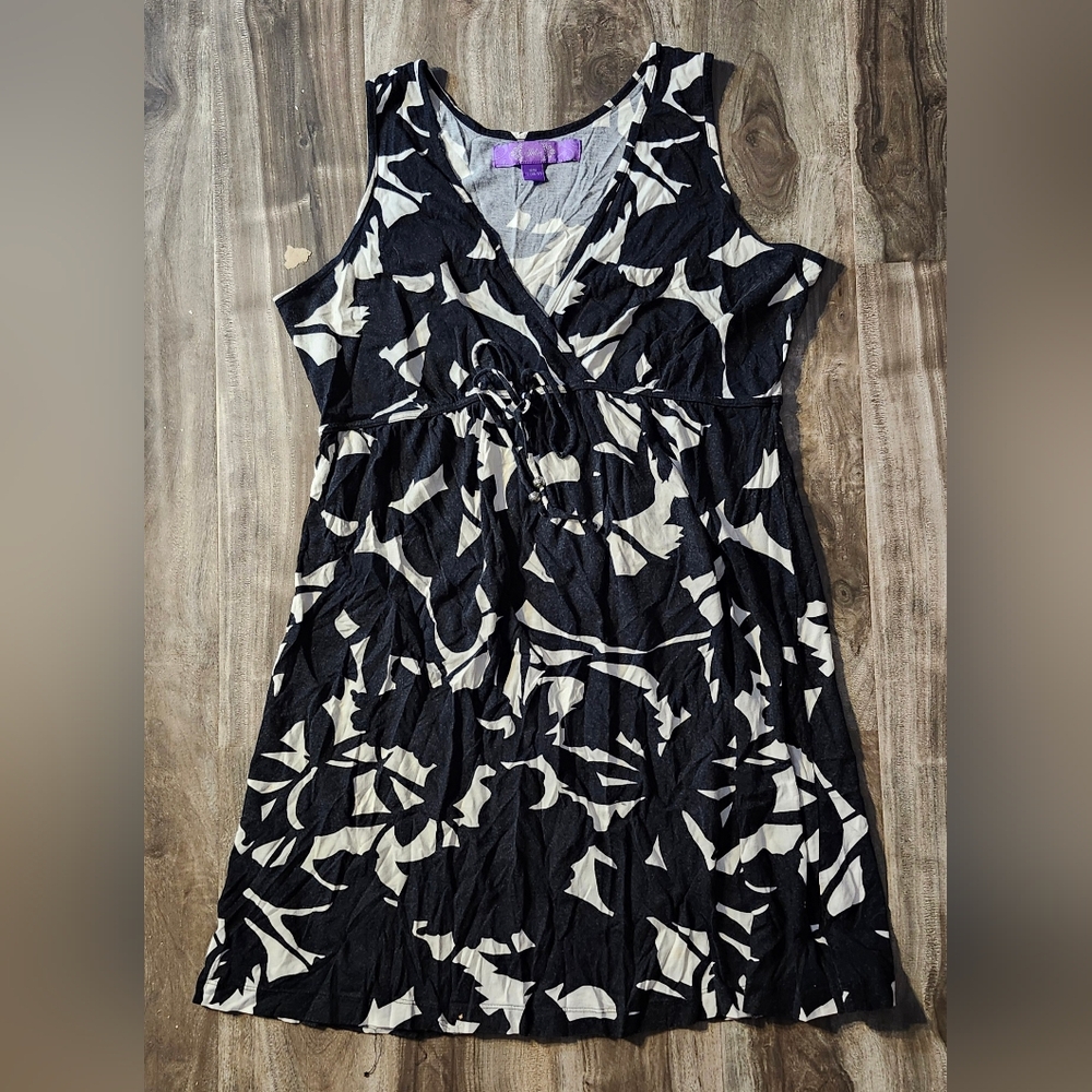 Jolie Black and White Ruched Midi Sundress
